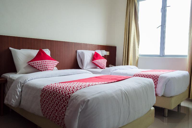 Aviari Hotel Batam Экстерьер фото